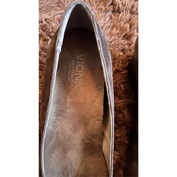 VIONIC BROWN SUEDE WEDGE HEELS SIZE 10 - Picture 4 of 9
